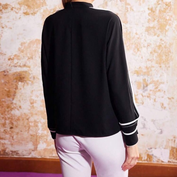 (L) MOTF PREMIUM CONTRAST FLOUNCE BLOUSE - Picture 4 of 4